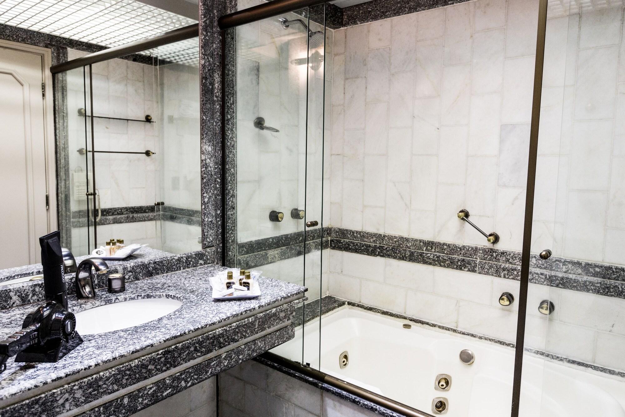 Hotel Golden Park Campinas Cambui By Nacional Inn Buitenkant foto