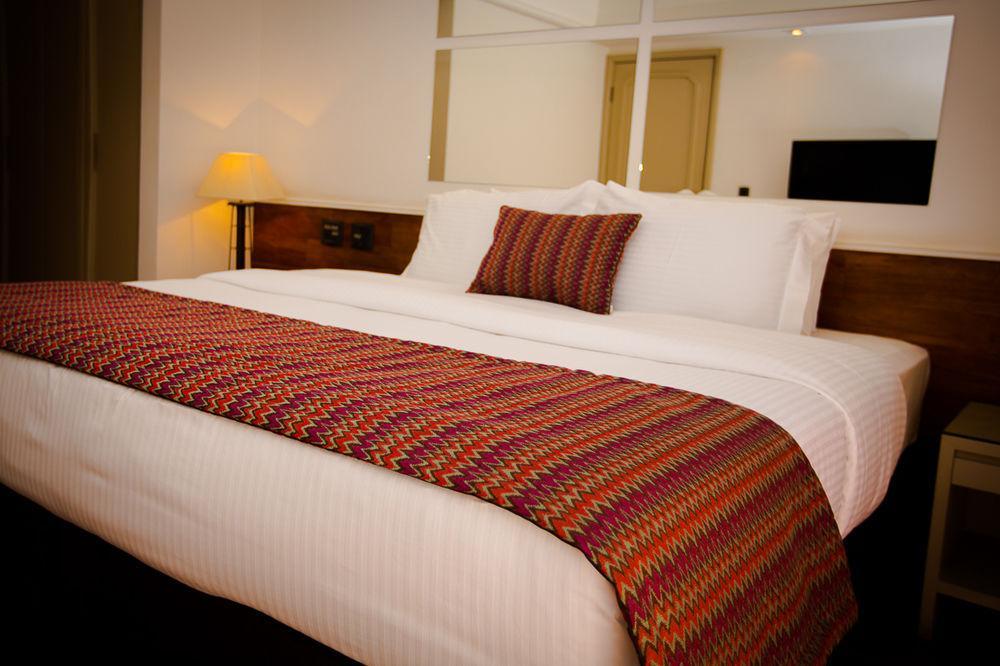 Hotel Golden Park Campinas Cambui By Nacional Inn Buitenkant foto