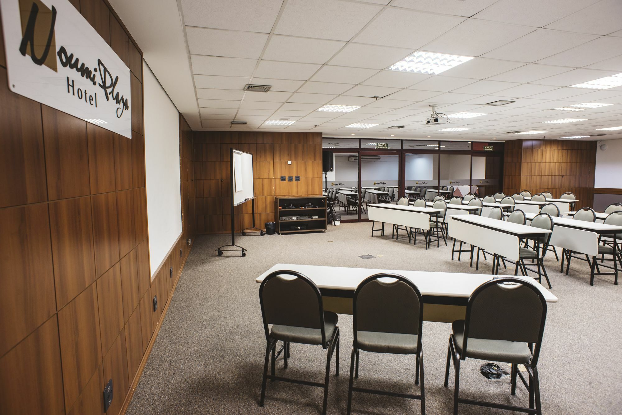 Hotel Golden Park Campinas Cambui By Nacional Inn Buitenkant foto